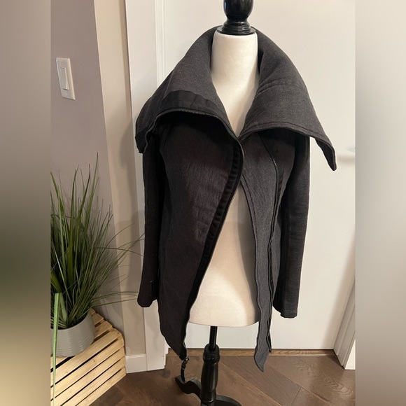 Lululemon Virasana Blanket Wrap Jacket - Picture 9 of 16